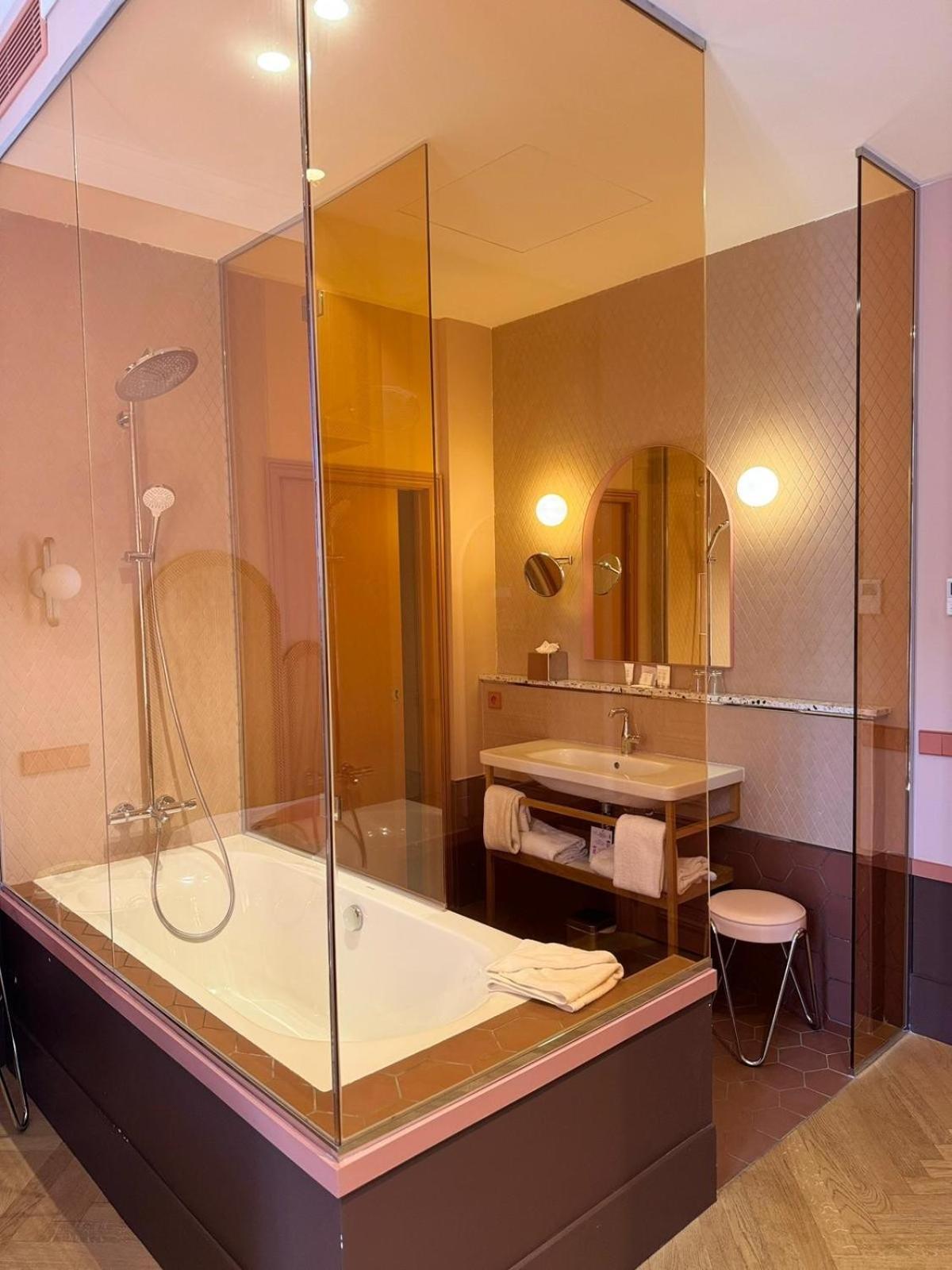 Hotel De Cambis Best Western Premier Collection Avignon Exterior foto